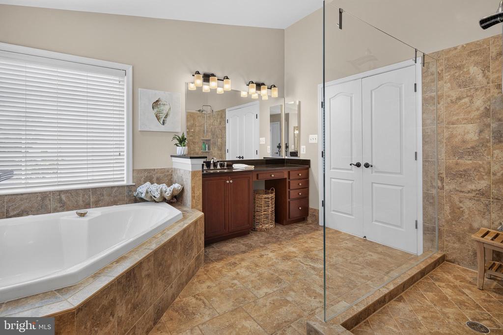 5779 COACHVIEW COURT