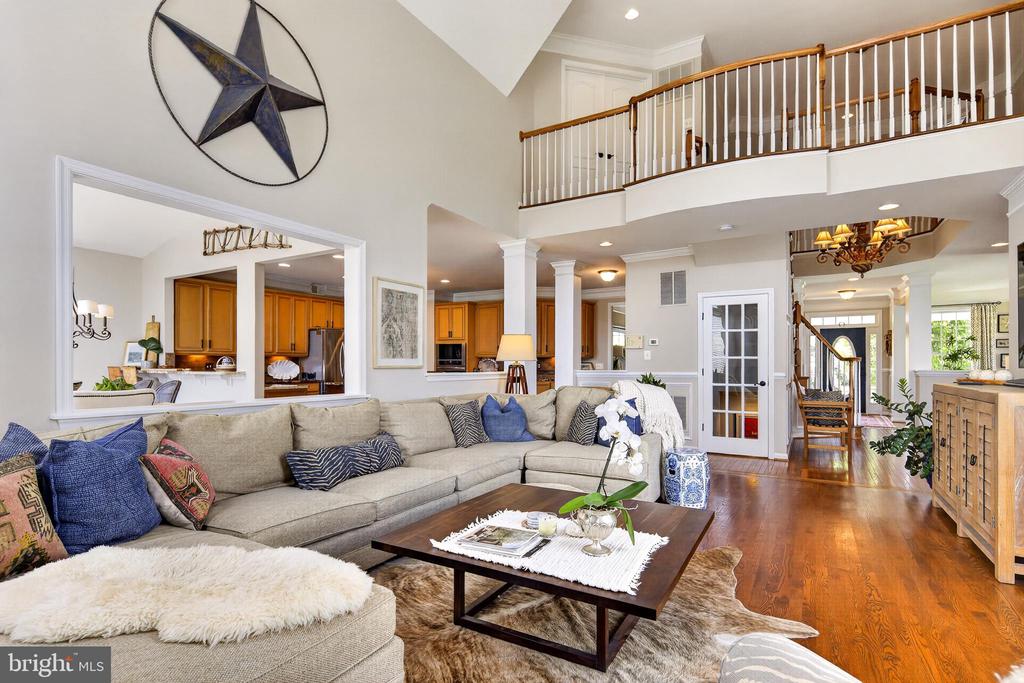 5779 COACHVIEW COURT