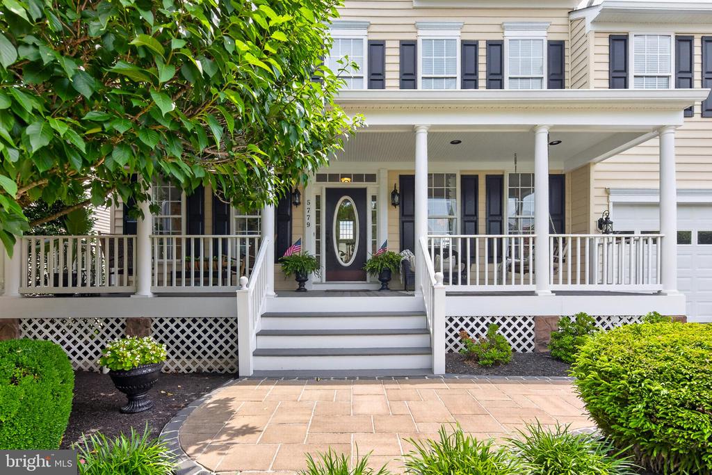 5779 COACHVIEW COURT