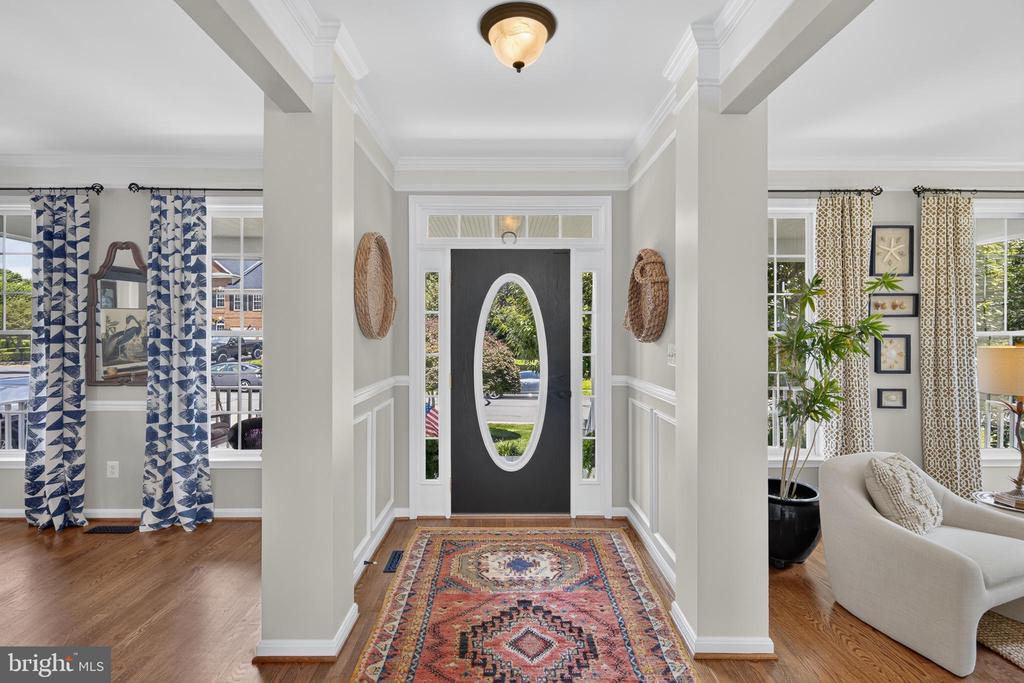 5779 COACHVIEW COURT