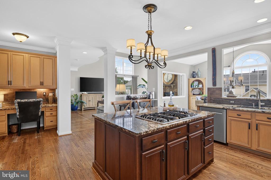 5779 COACHVIEW COURT
