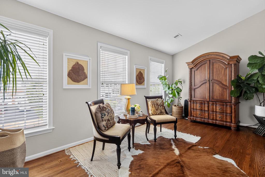 5779 COACHVIEW COURT