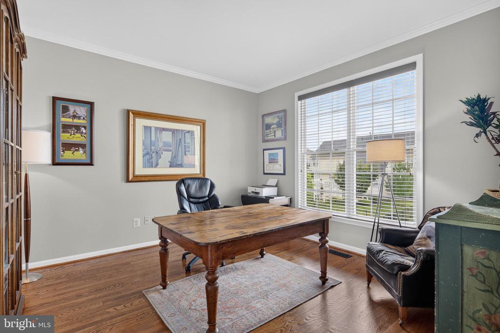 5779 COACHVIEW COURT