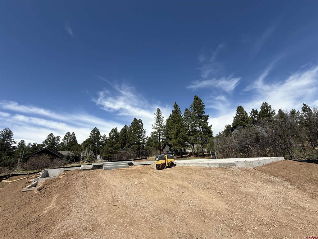 40 Edgemont Meadows Road