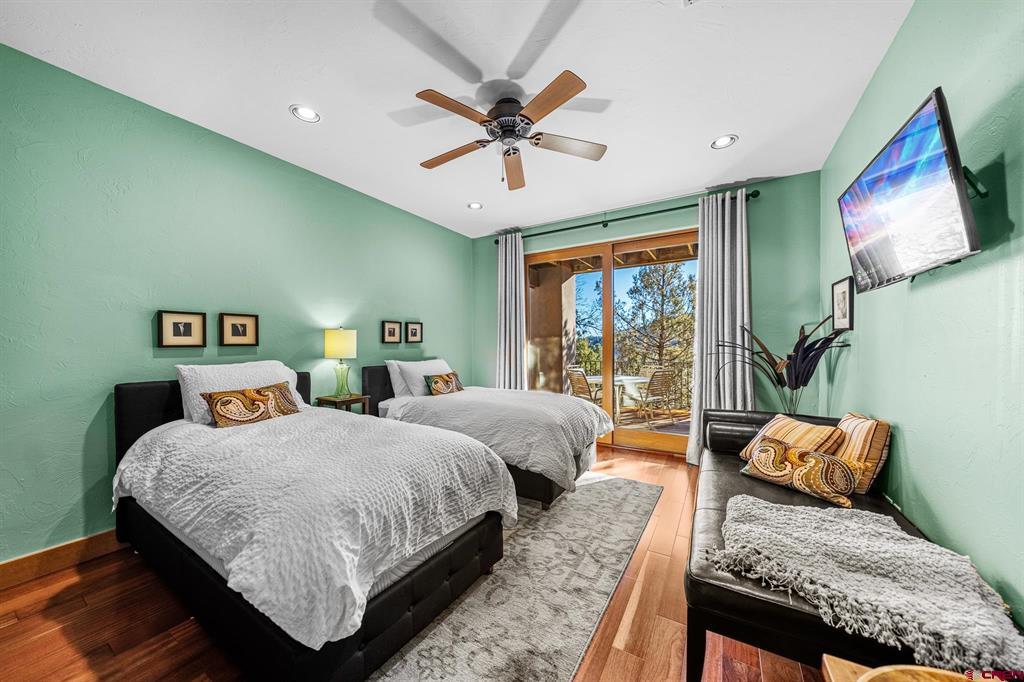 14 Perins Vista Drive