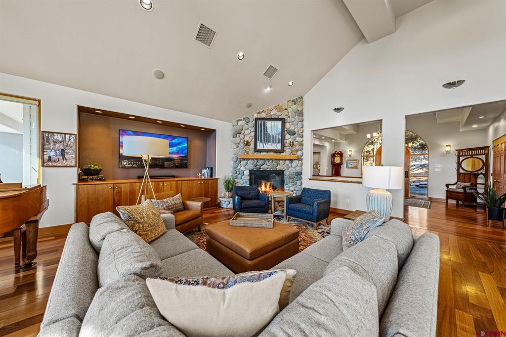 14 Perins Vista Drive