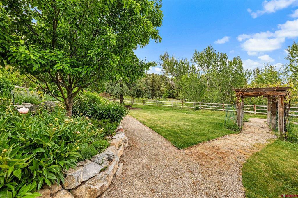 102 Rockridge Drive