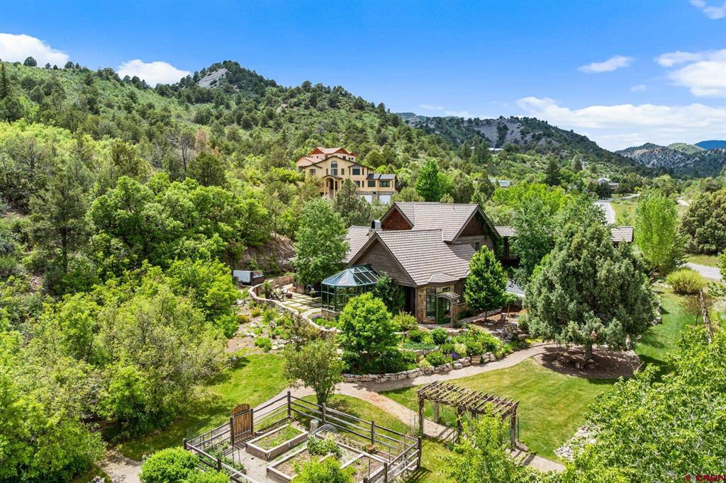 102 Rockridge Drive