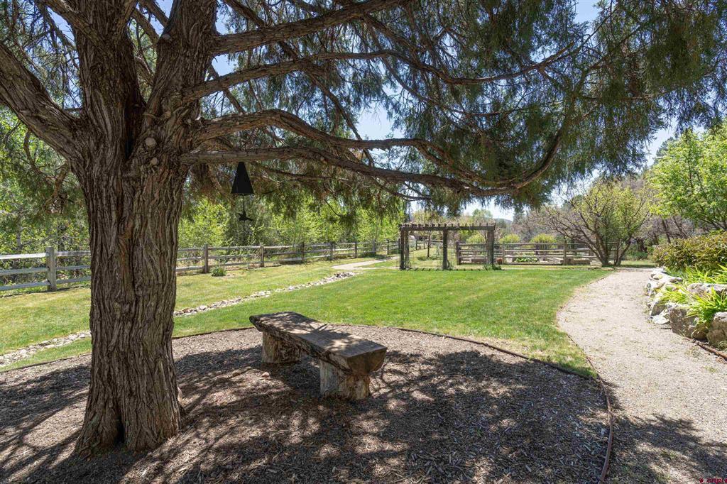 102 Rockridge Drive