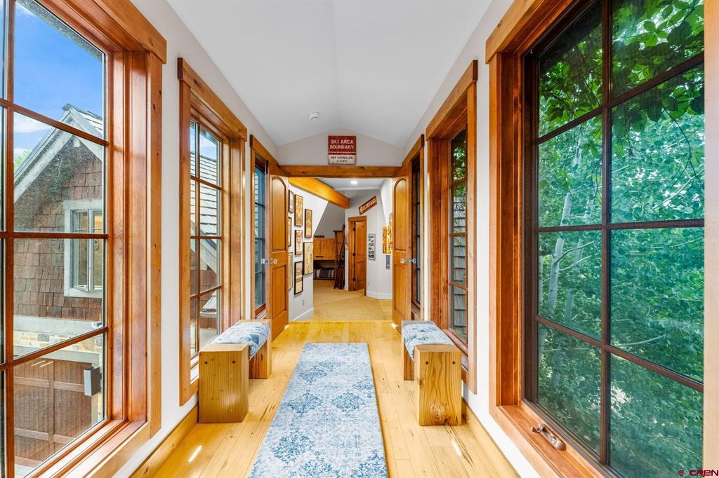 102 Rockridge Drive