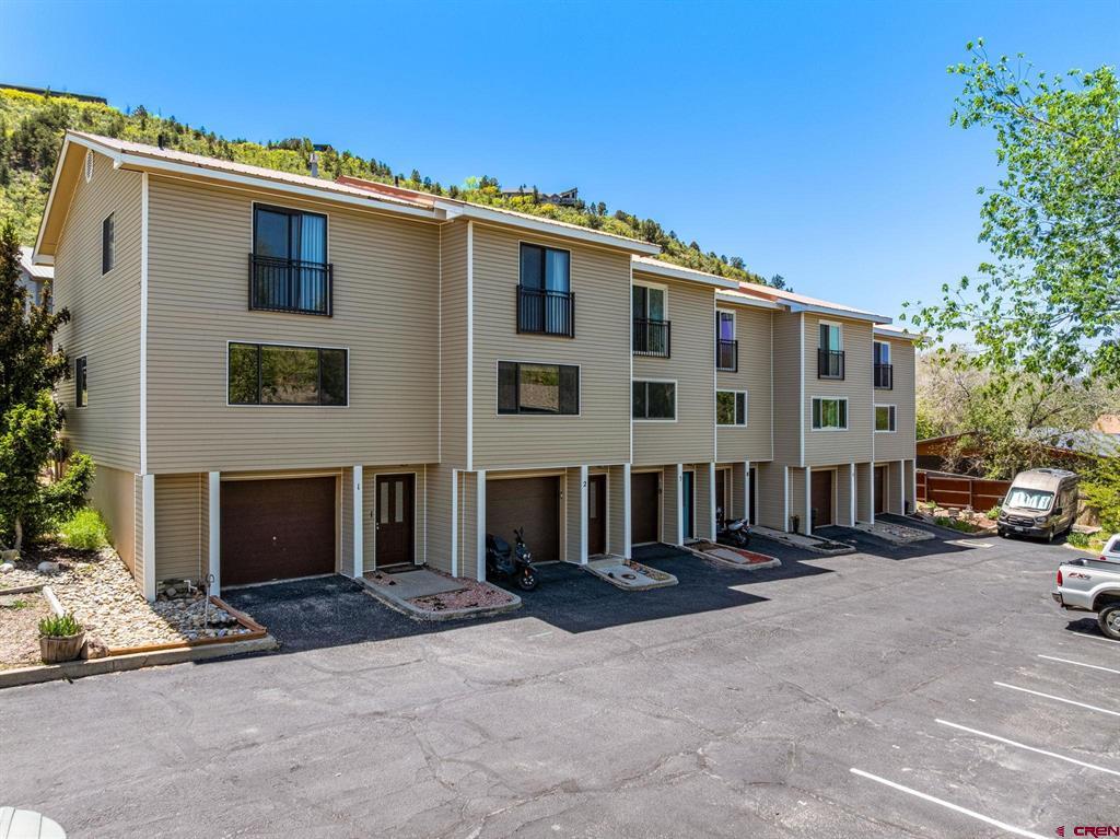 2921 Richard Drive