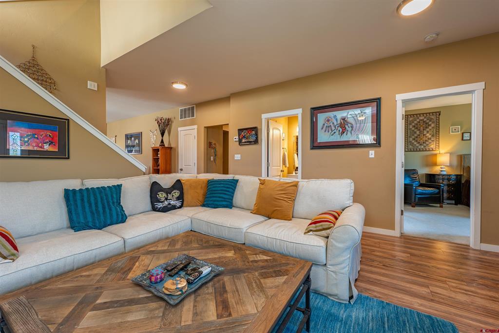 1607 S Taylor Circle