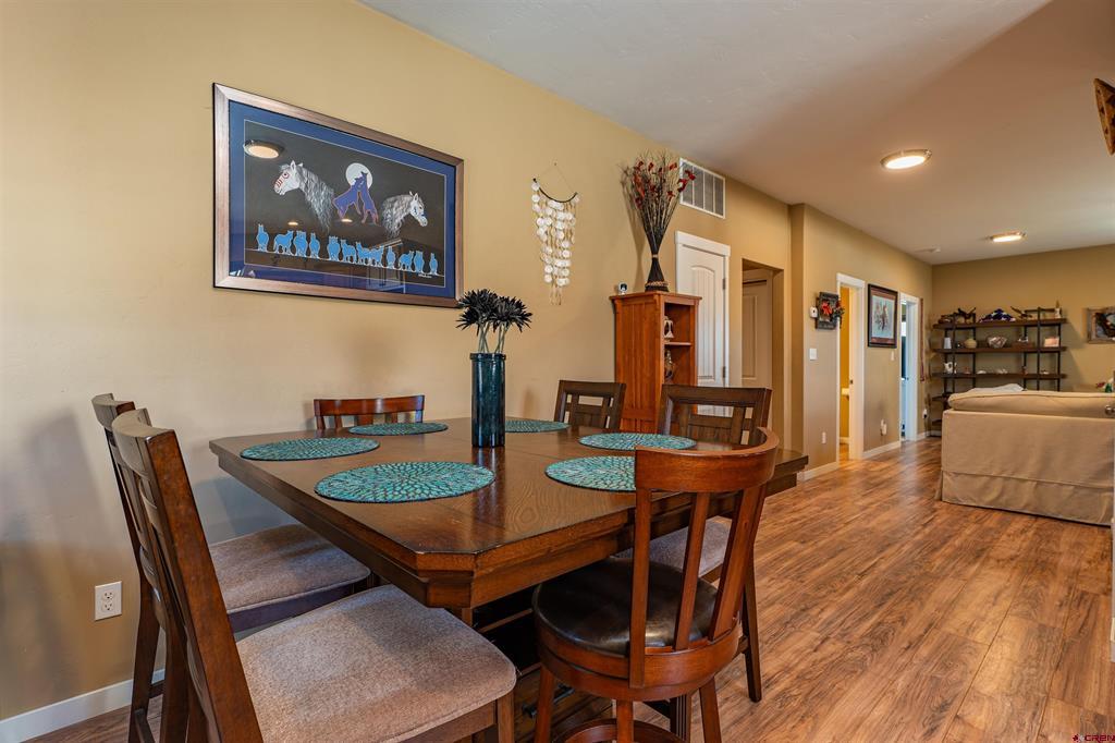 1607 S Taylor Circle