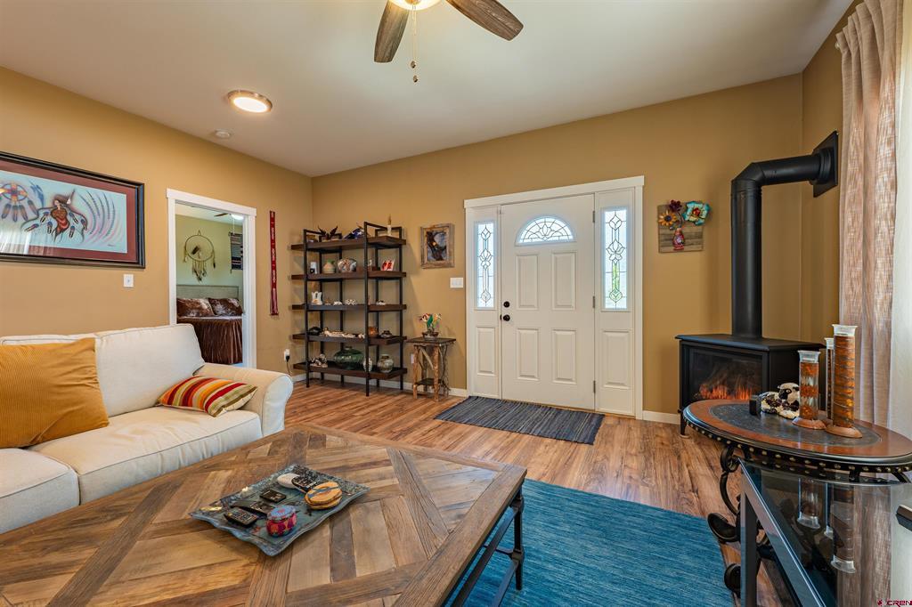 1607 S Taylor Circle