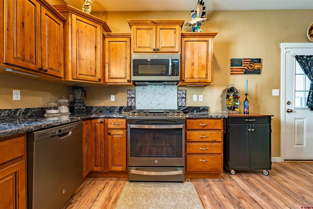 1607 S Taylor Circle