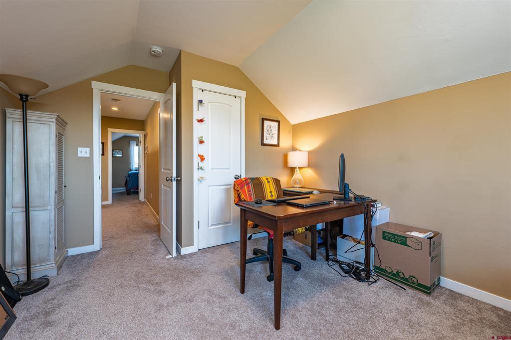 1607 S Taylor Circle