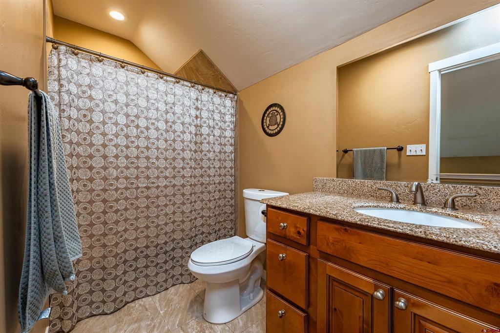 1607 S Taylor Circle