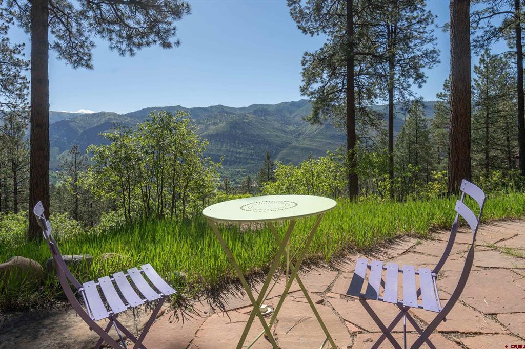 108 Ponderosa Park Drive