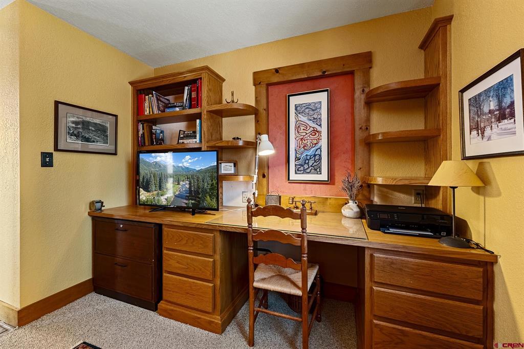 108 Ponderosa Park Drive