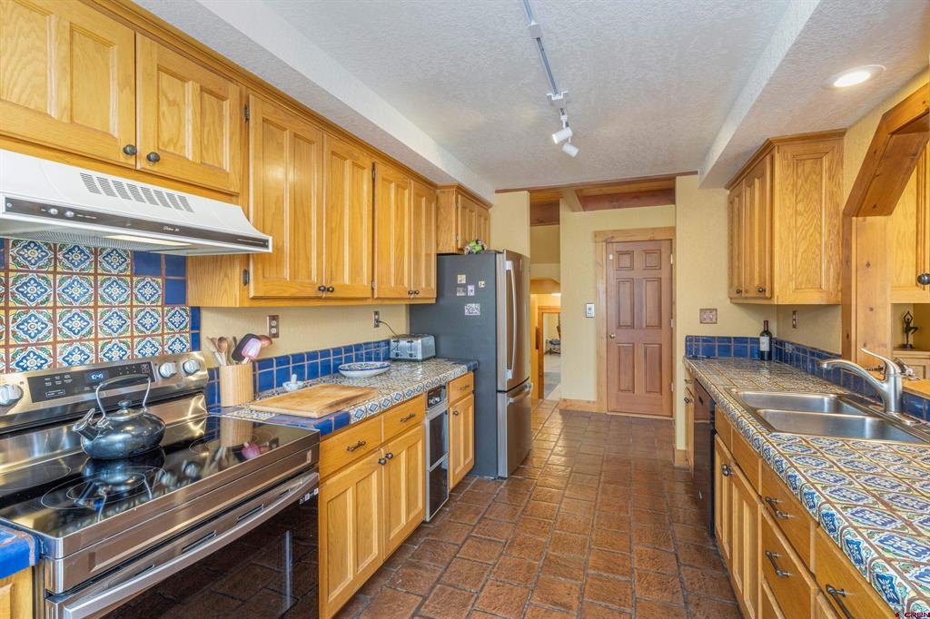 108 Ponderosa Park Drive