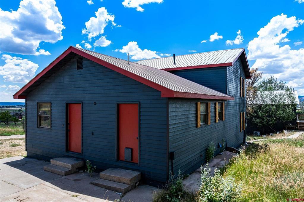 79 Cedar Circle