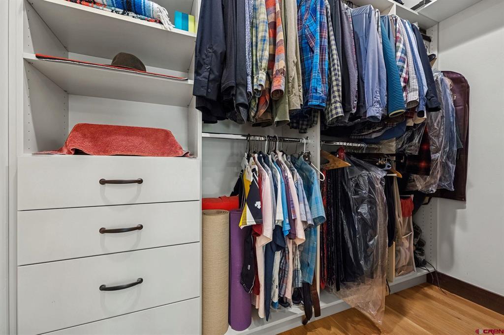 1523 Silver Mesa Driveway