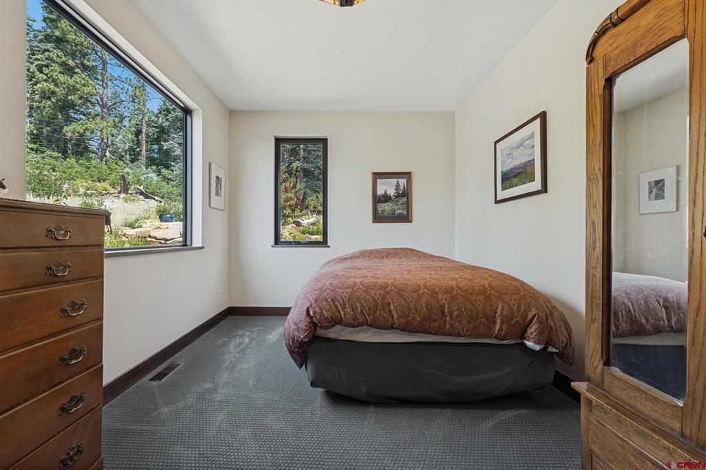 1523 Silver Mesa Driveway