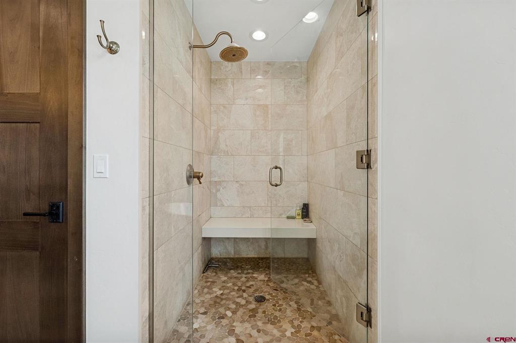 1523 Silver Mesa Driveway