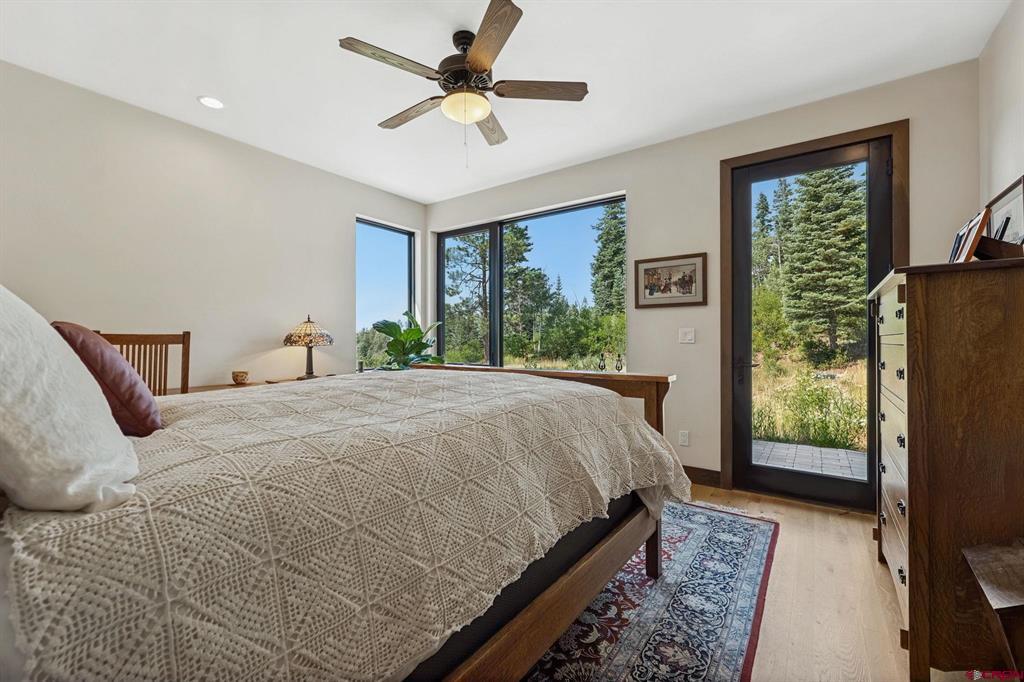 1523 Silver Mesa Driveway