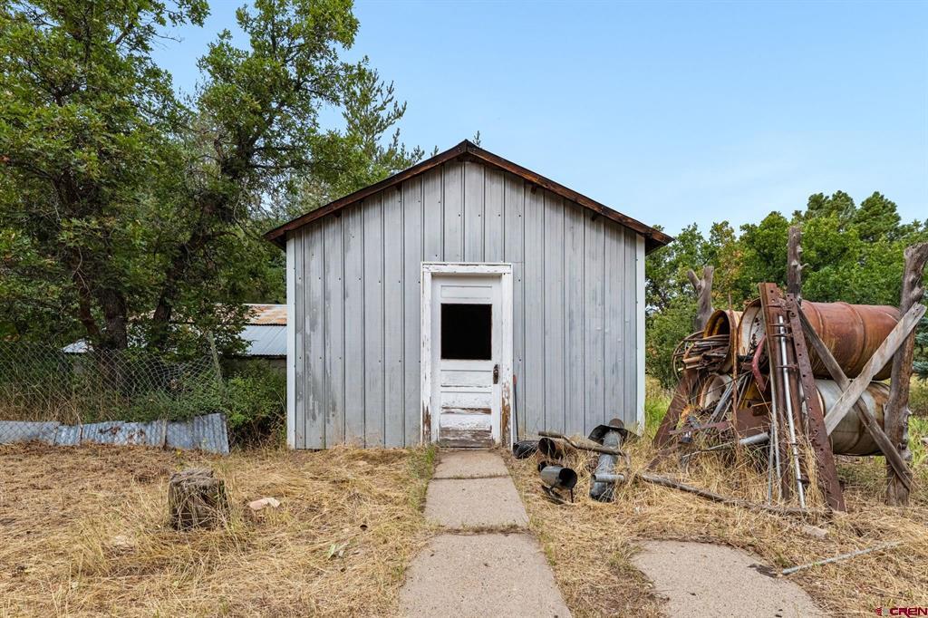 21121 Highway 140