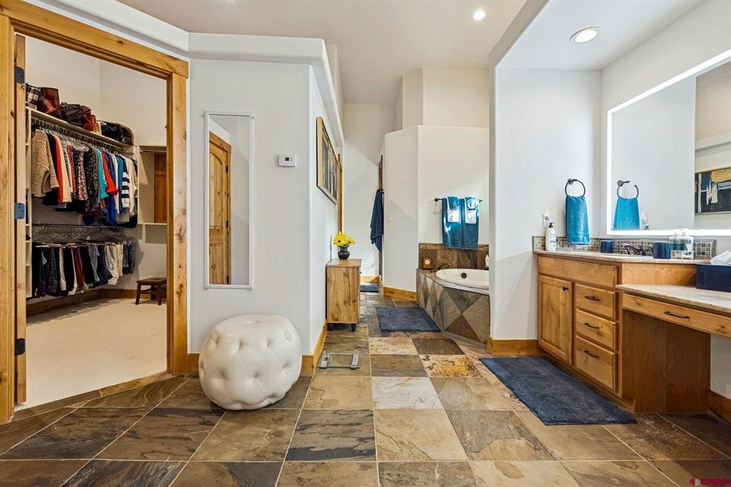 310 Horse Thief Lane