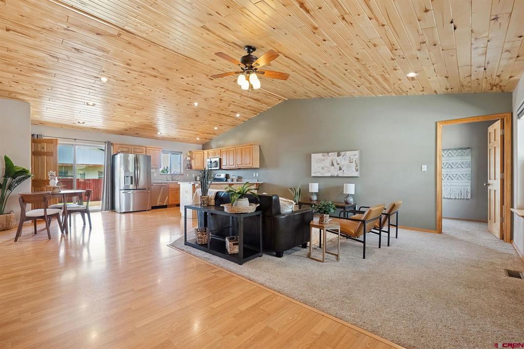 738 Daylily Drive