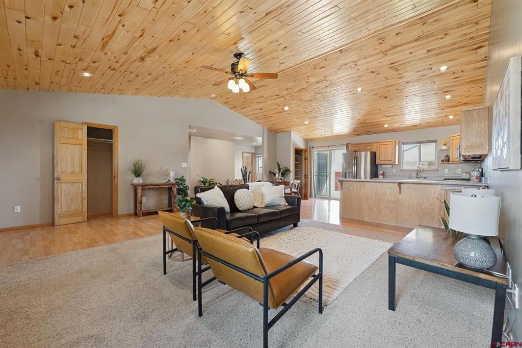 738 Daylily Drive