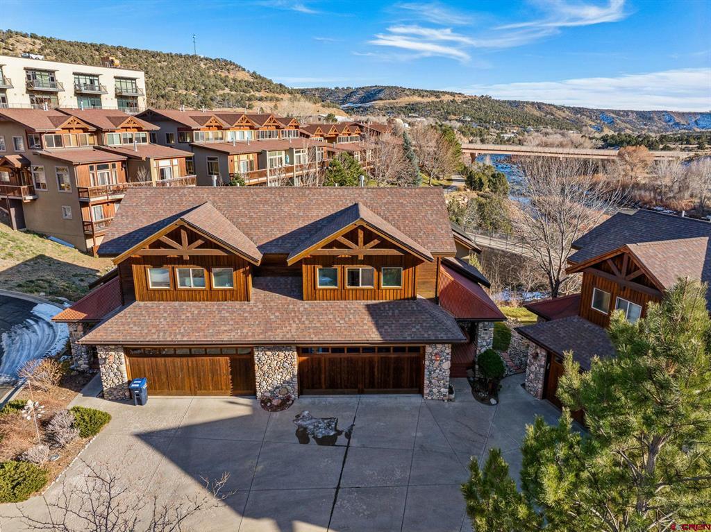 116 River Oaks Court