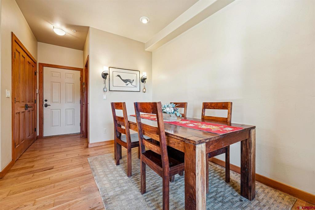 116 River Oaks Court