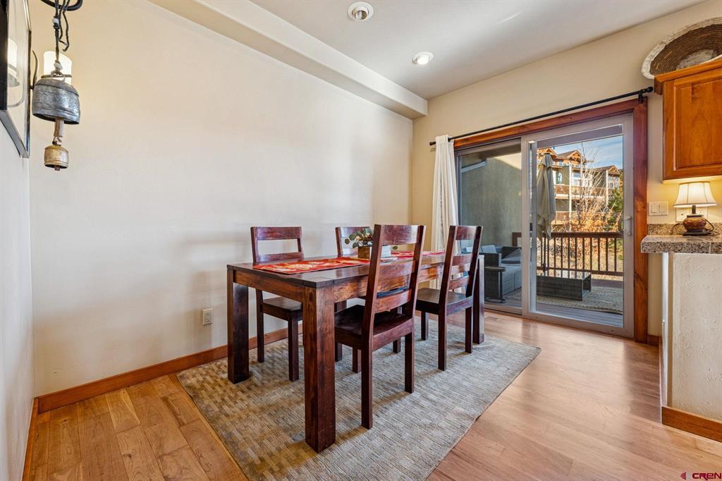 116 River Oaks Court