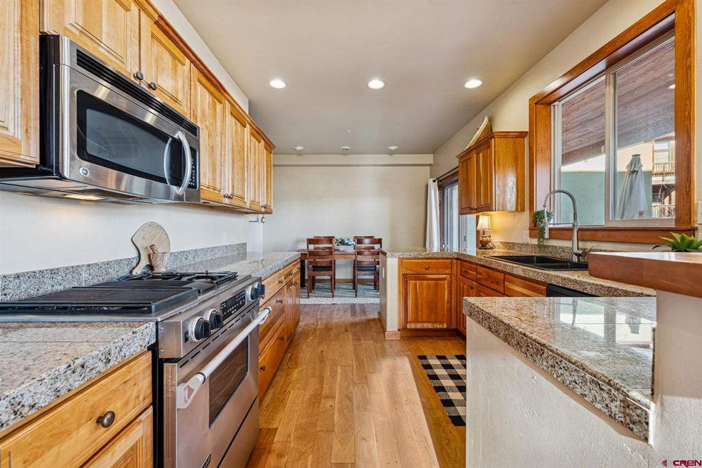 116 River Oaks Court