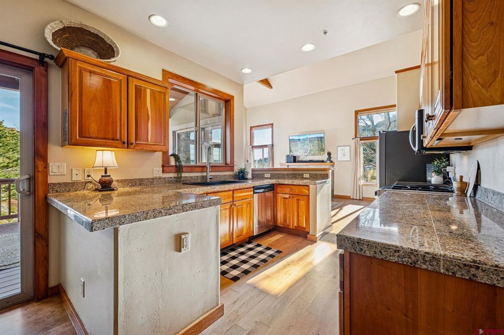 116 River Oaks Court