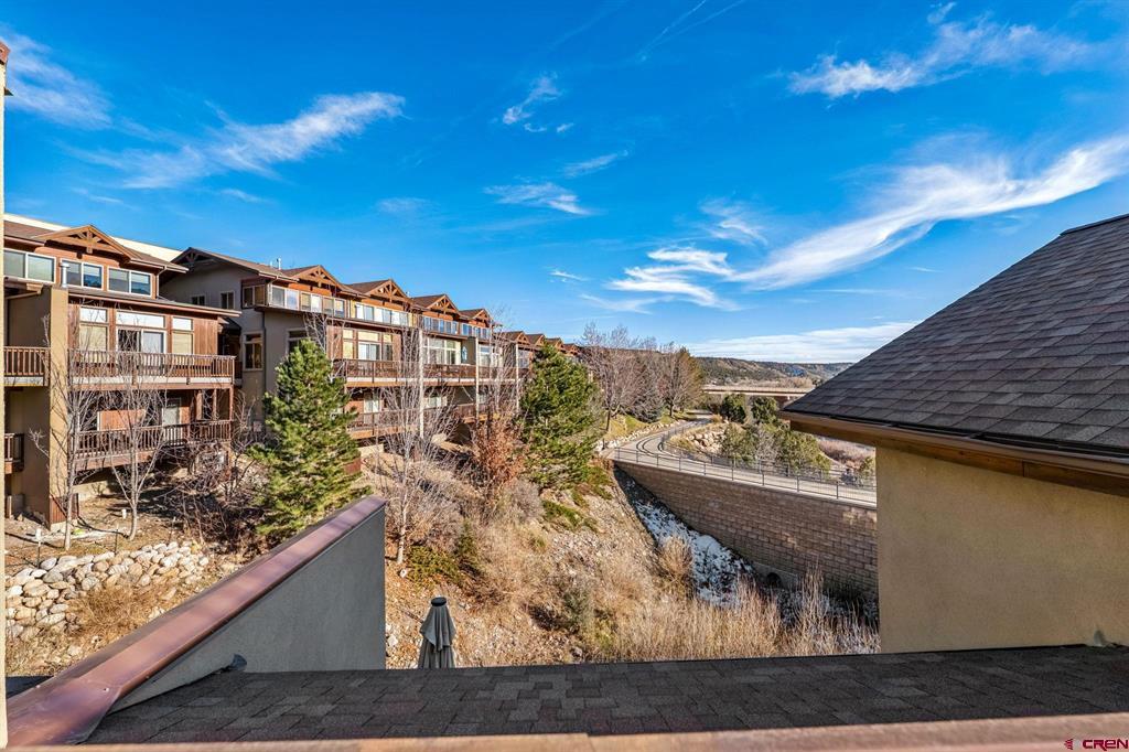 116 River Oaks Court