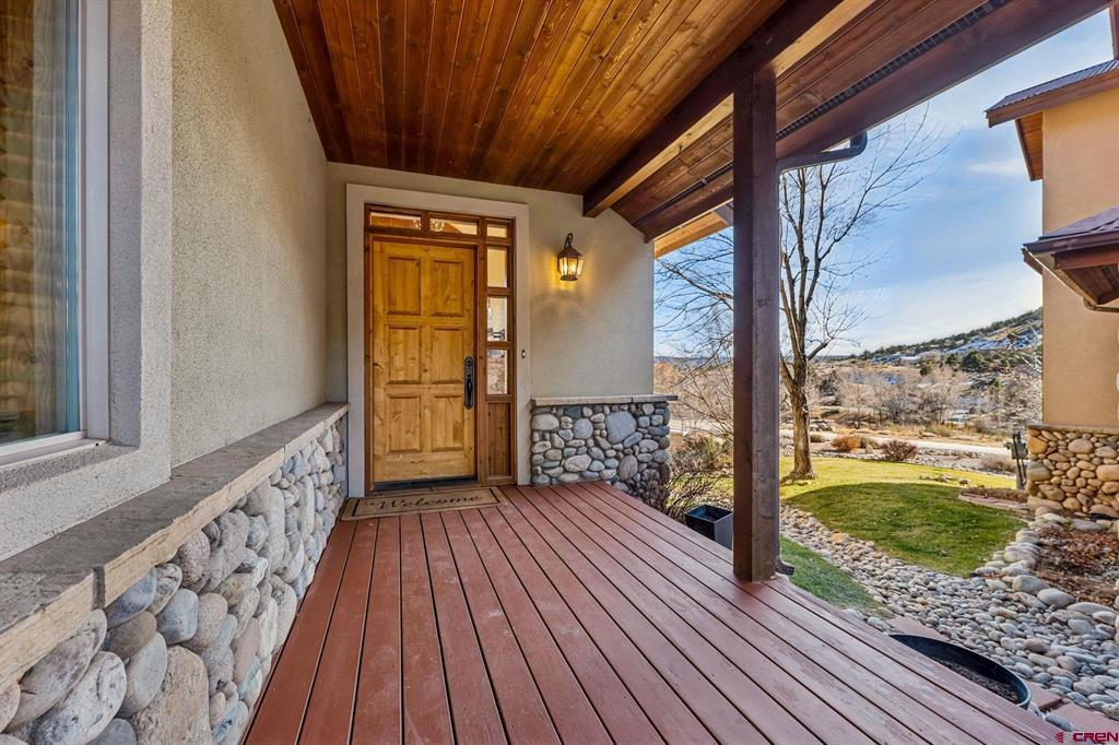 116 River Oaks Court