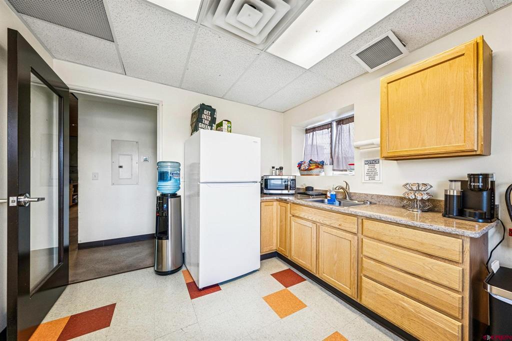 182 Girard Street Unit: Unit B