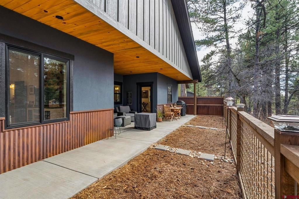 220 Edgemont Meadows Road