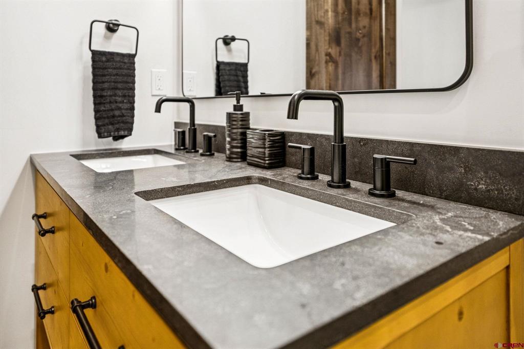 220 Edgemont Meadows Road