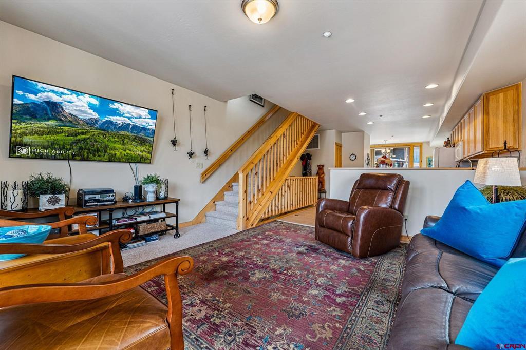 1295 Escalante Drive Unit: 24