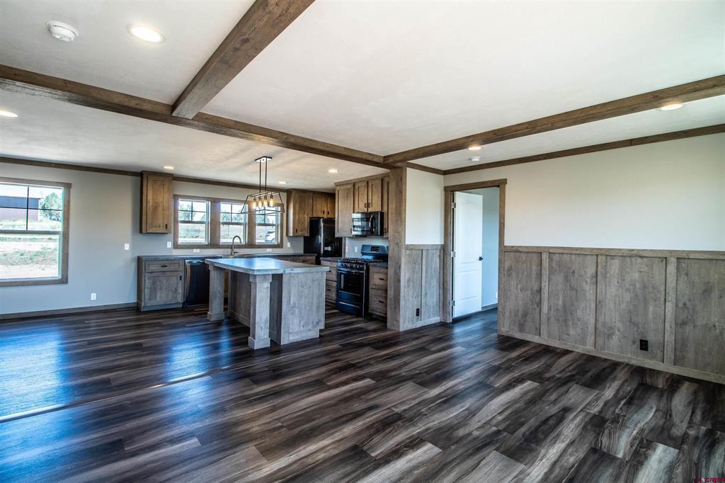 4897 County Road 311