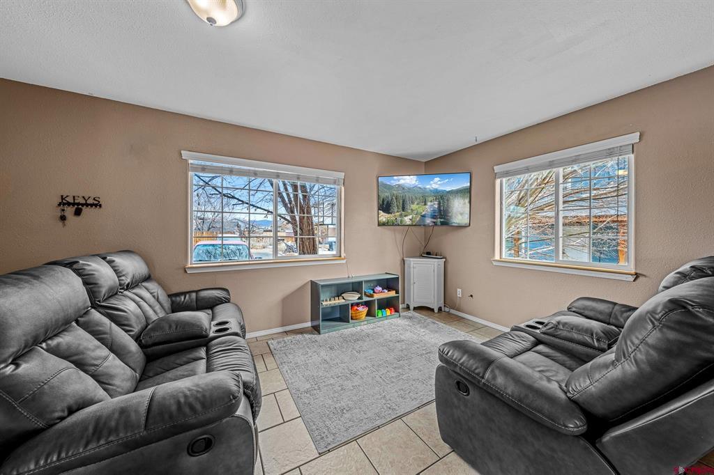 607 Tugwell Lane