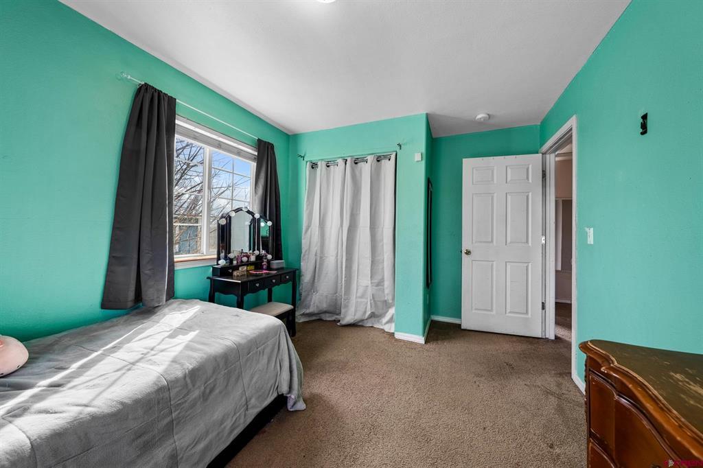 607 Tugwell Lane