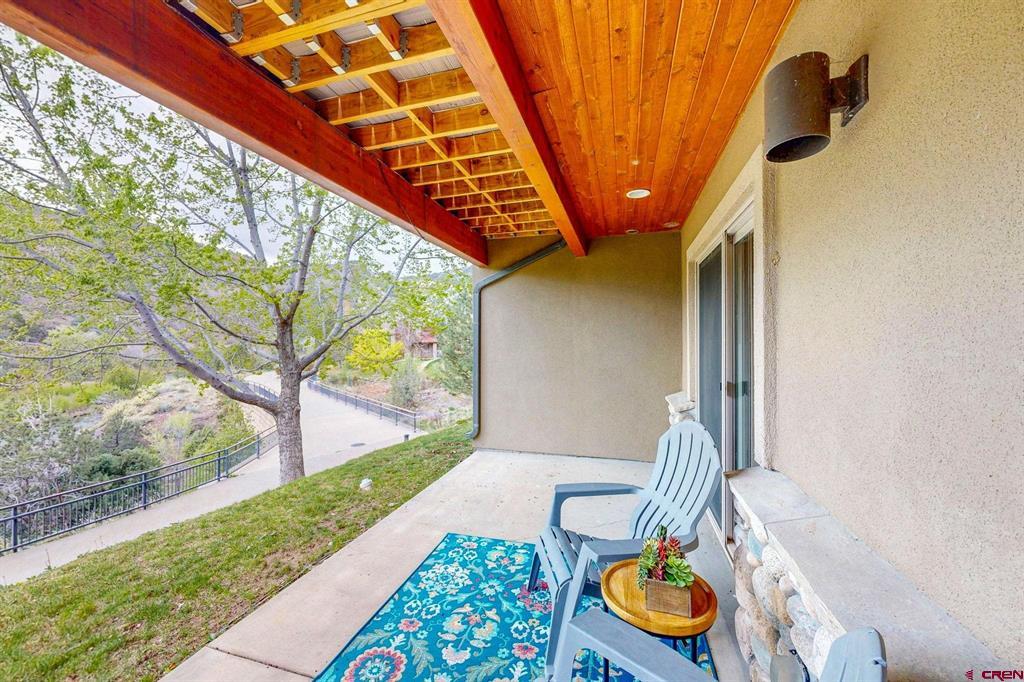 50 River Oaks Drive Unit: 115