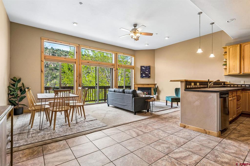 50 River Oaks Drive Unit: 115