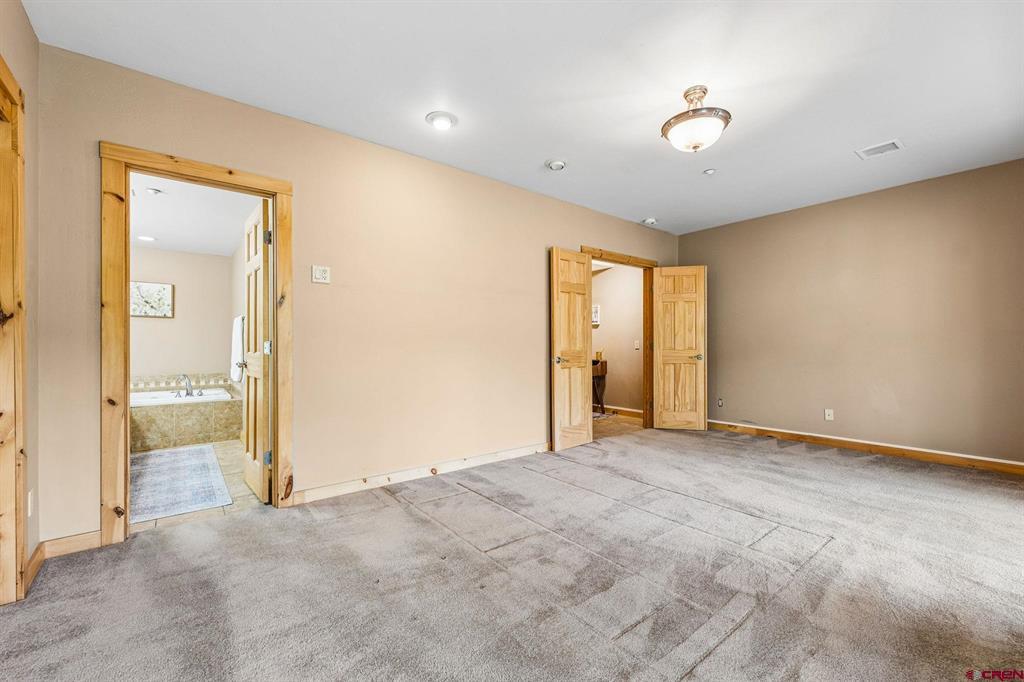 50 River Oaks Drive Unit: 115